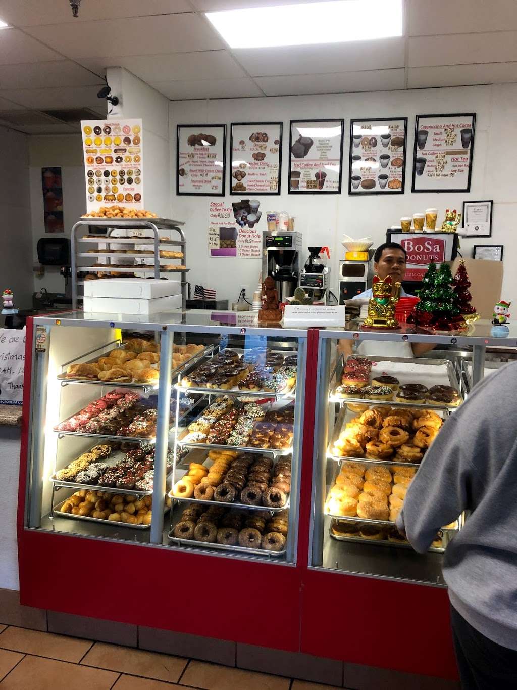 Bosa Donuts | 710 E Union Hills Dr, Phoenix, AZ 85024, USA | Phone: (623) 388-6656