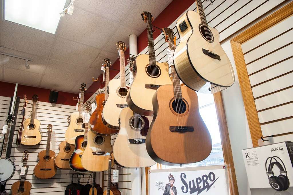 Crescendo Music | 351 Post Rd, Darien, CT 06820, USA | Phone: (203) 689-7725