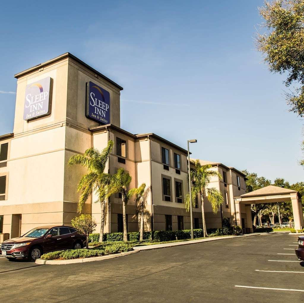 Sleep Inn & Suites Lakeland I-4 | 4321 Lakeland Park Dr, Lakeland, FL 33809, USA | Phone: (863) 577-1170