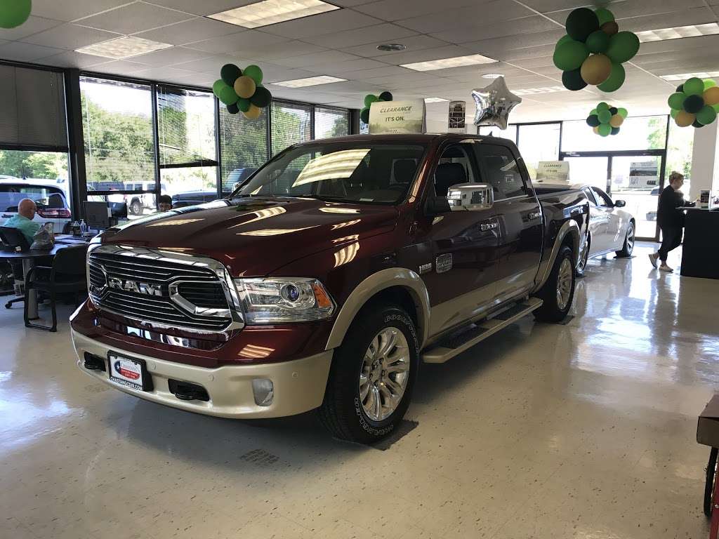 Chastang Chrysler Dodge Jeep Ram | 1212 S Velasco St, Angleton, TX 77515, USA | Phone: (979) 773-3078