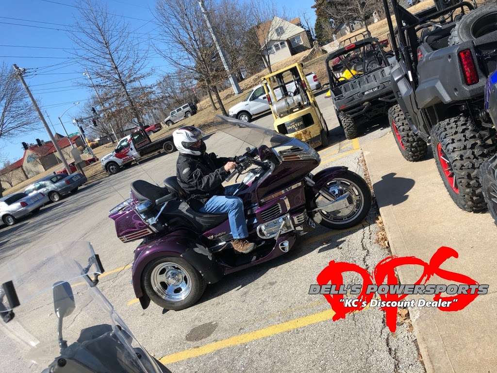 Dells Powersports, Inc. | 3105 US-40, Blue Springs, MO 64015, USA | Phone: (816) 229-0300