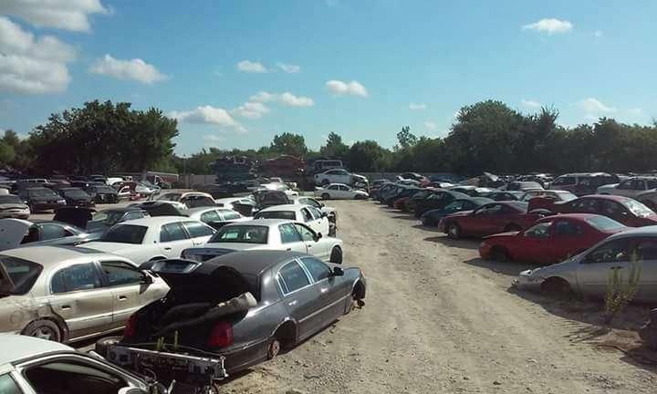 Twin Lakes Auto Salvage | 9915 S Central Expy, Dallas, TX 75241, USA | Phone: (972) 225-4536