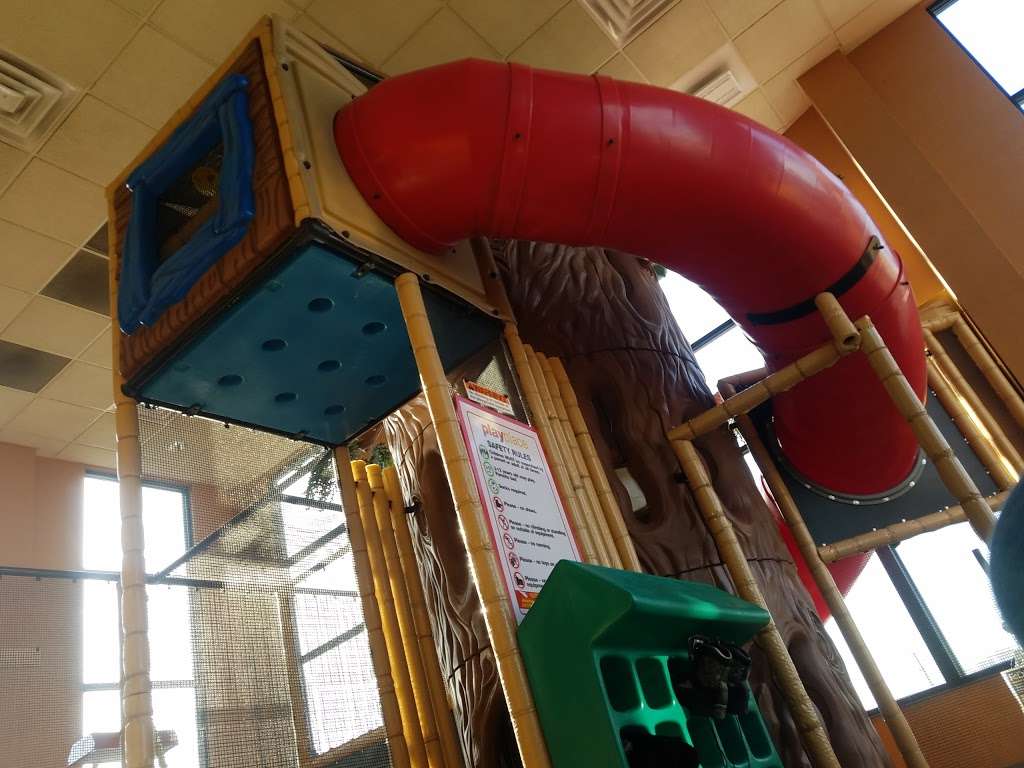 McDonalds | 301 Willow Valley Square, Lancaster, PA 17602, USA | Phone: (717) 464-5119