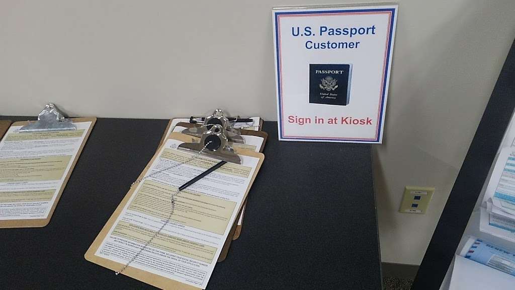 U.S. Passport | 0055-00-000-0277, 901 Hillcrest Dr, Richmond, TX 77469, USA