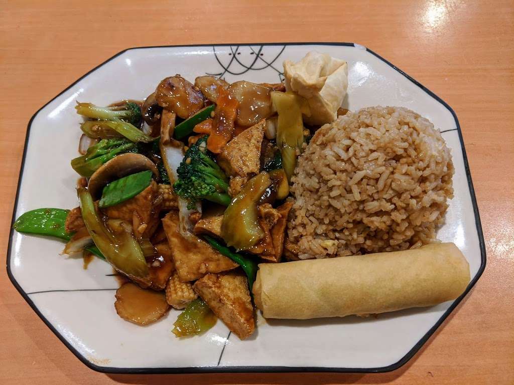 Chens Chinese Bistro | 990 East Riggs Road, Chandler, AZ 85249, USA | Phone: (480) 883-3138