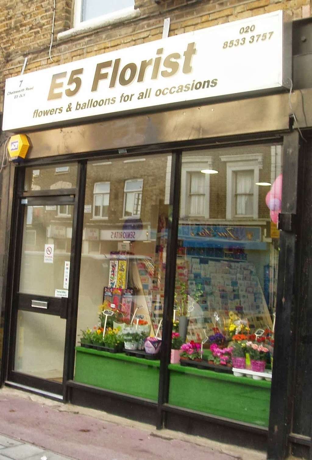 E5 FLORIST | 7 Chatsworth Rd, London E5 0LH, UK | Phone: 020 8351 8836