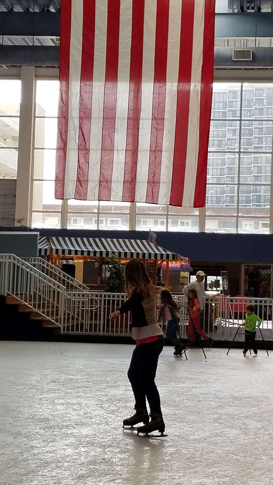 Carousel Ice Skating Rink | 11700 Coastal Hwy, Ocean City, MD 21842, USA | Phone: (410) 524-1000