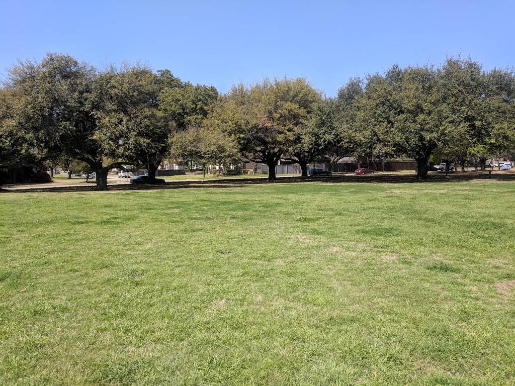 Preston Hollow Park | 9000 Thackery St, Dallas, TX 75225, USA | Phone: (214) 670-8740