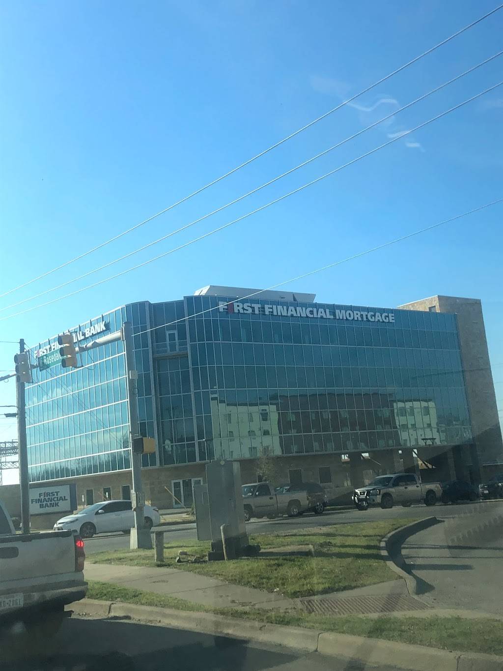 First Financial Bank | 1000 Forest Park Blvd #100, Fort Worth, TX 76110, USA | Phone: (817) 410-4979