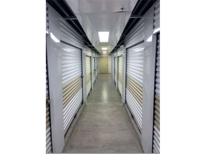 Extra Space Storage | 831 N Park Ave, Apopka, FL 32712 | Phone: (407) 966-4010