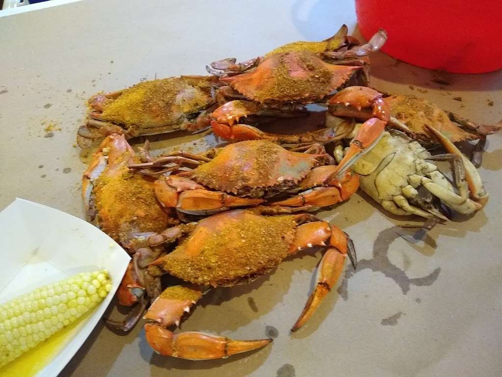 Rusty Jimmies Seafood Market & Eatery | 300 Coastal Hwy, Fenwick Island, DE 19944, USA | Phone: (302) 537-5555