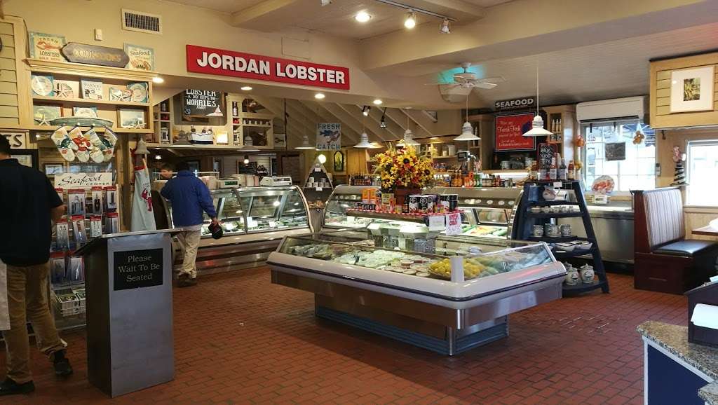 Jordan Lobster Farms | 1 Pettit Pl, Island Park, NY 11558, USA | Phone: (516) 889-3314