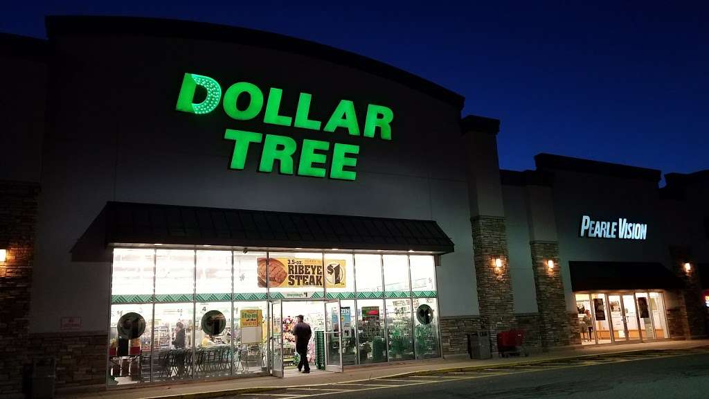 Dollar Tree | 231 Main St, Wilmington, MA 01887 | Phone: (978) 570-6610