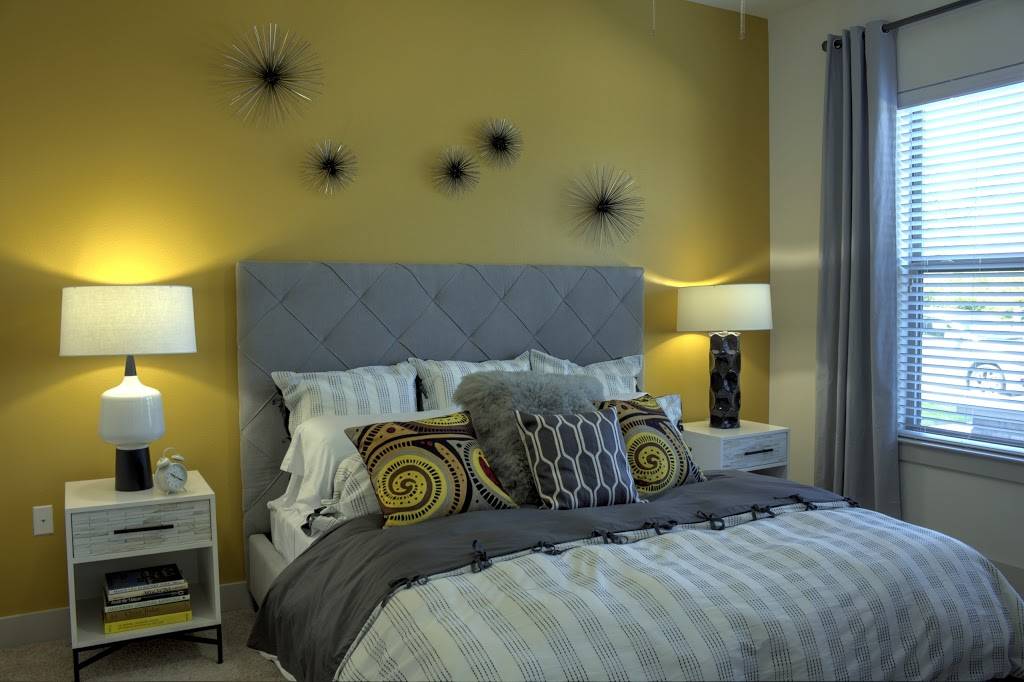 Midtown Cedar Hill Apartments | 365 Uptown Blvd, Cedar Hill, TX 75104, USA | Phone: (972) 299-2200