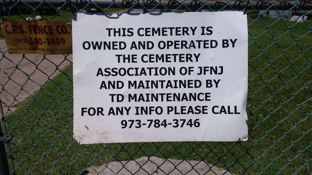 Passaic Jct Cemetery | 380 Dewey Ave, Saddle Brook, NJ 07663, USA