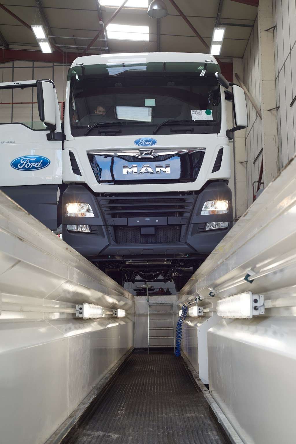 PCL West Thurrock MAN Trucks | Parker House, Manor Rd, Grays RM20 4EH, UK | Phone: 01708 686268