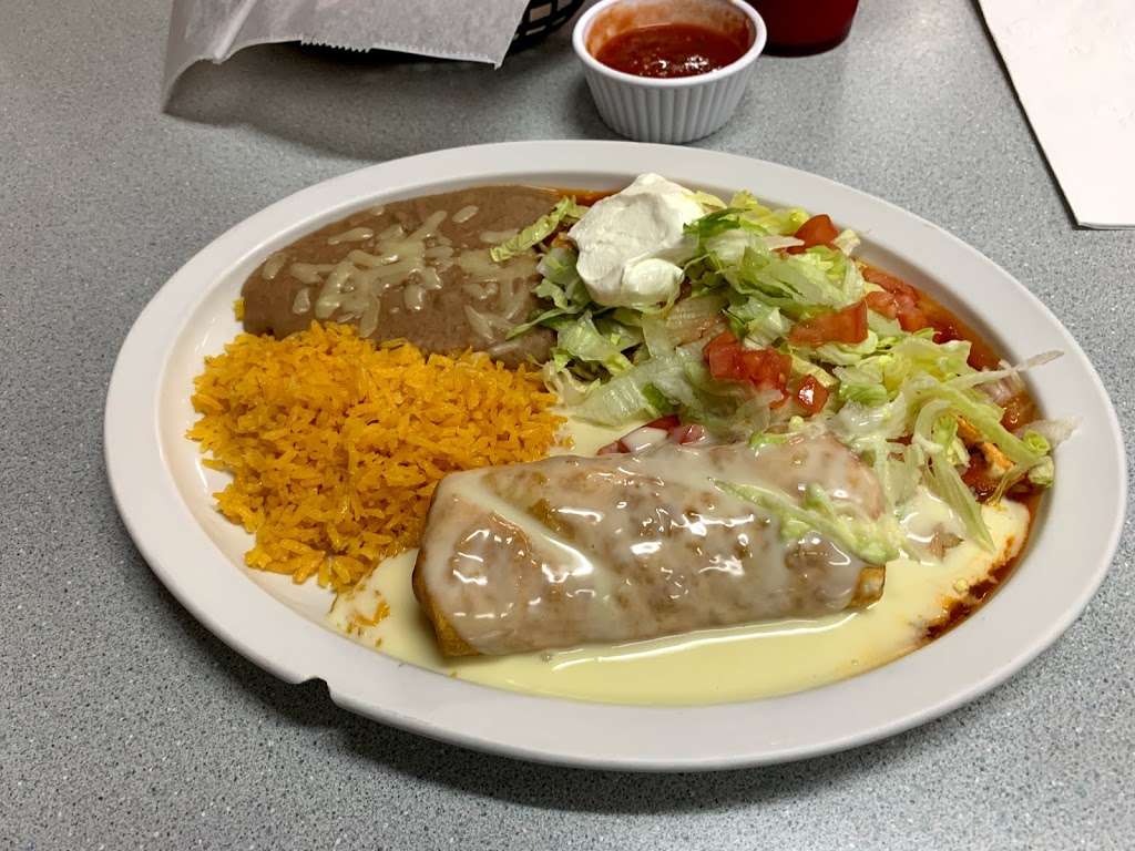 El Paso Grill Mexican Restaurant | 611 E Maynard St #2340, Pageland, SC 29728 | Phone: (843) 672-5100