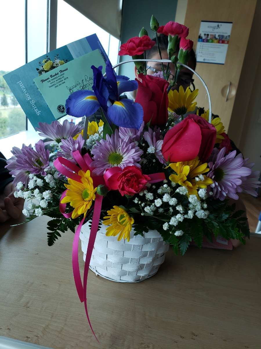 Flower Basket Florist & Gifts | 1016 E Alfred St, Tavares, FL 32778, USA | Phone: (352) 343-7846