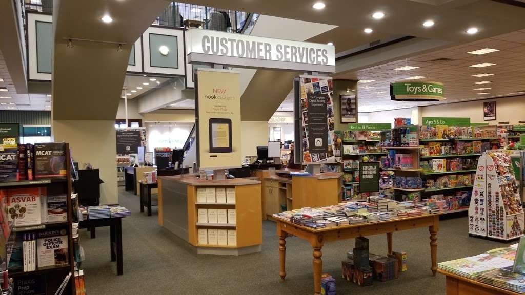 Barnes & Noble | 210 Commerce Blvd, Fairless Hills, PA 19030, USA | Phone: (215) 269-0442