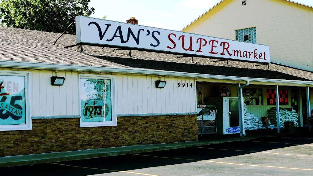 Vans Super Market | 9914 N Main St, Richmond, IL 60071, USA | Phone: (815) 678-6011