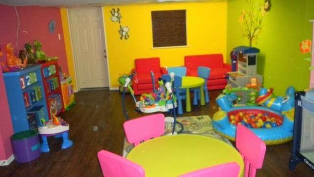 Razzle Dazzle Daycare | 405 Tecumseh Trail, Browns Mills, NJ 08015, USA | Phone: (609) 283-0554