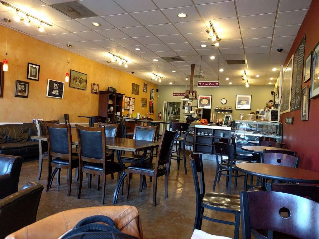 Perkin Up Coffee House | 33326 Santiago Rd, Acton, CA 93510, USA | Phone: (661) 269-0600