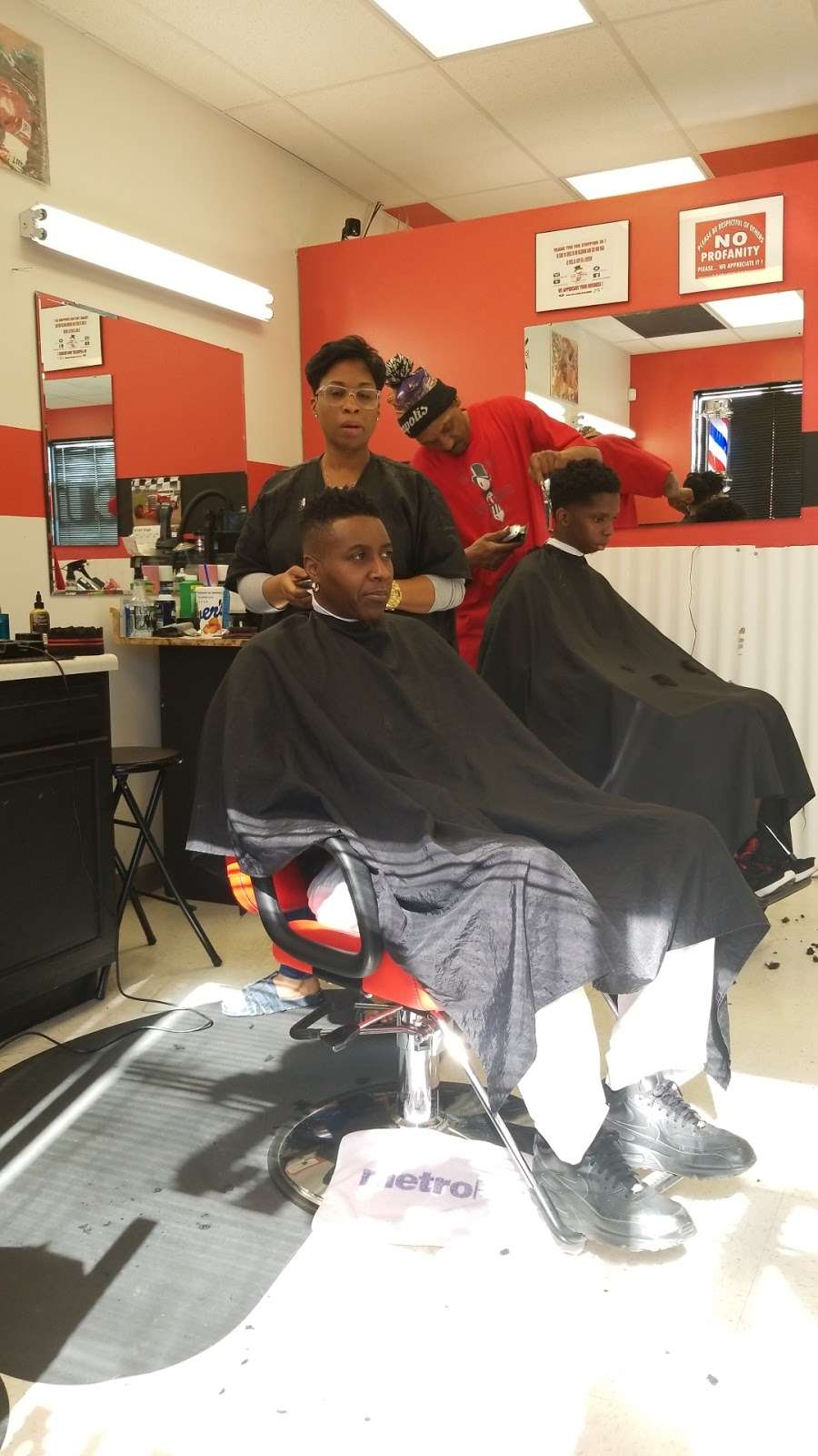 The Real Cut Above Barbershop Inc Phase ll | 3939 N Keystone Ave, Indianapolis, IN 46205, USA | Phone: (317) 602-8458