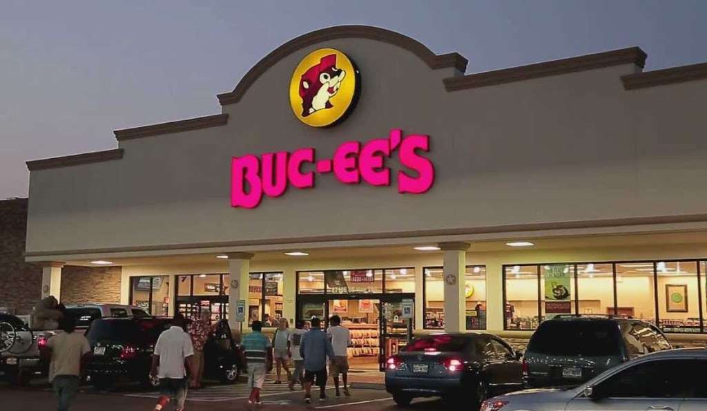 Buc-ees | 11151 Shadow Creek Pkwy, Pearland, TX 77584, USA | Phone: (979) 238-6390