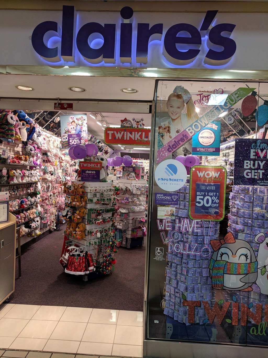 Claires | 3300 Lehigh St #712, Allentown, PA 18103, USA | Phone: (610) 797-1888