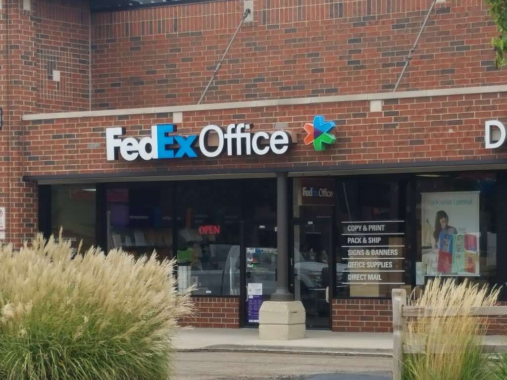 FedEx Office Print & Ship Center | 5240 N Pulaski Rd Suite H, Chicago, IL 60630 | Phone: (773) 478-0919