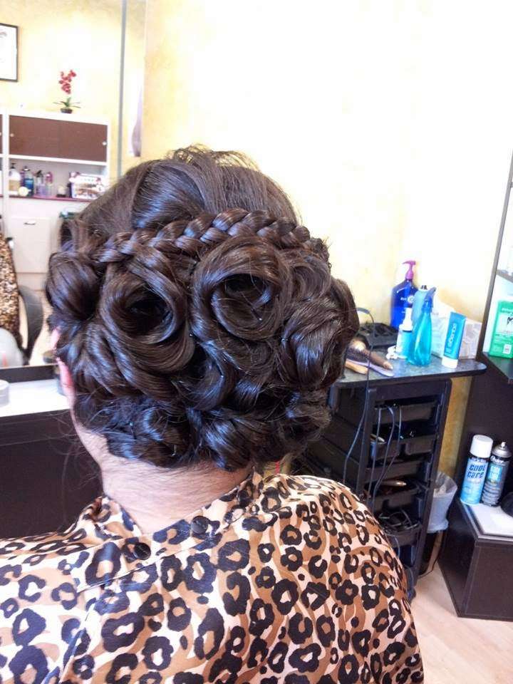 Teres Hair Studio | 318 N Independence Blvd, Romeoville, IL 60446, USA | Phone: (815) 407-0578