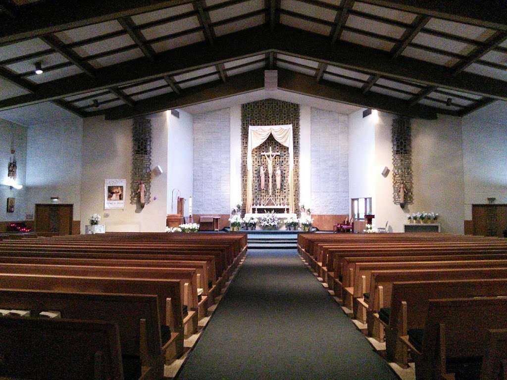 St Cyprian Catholic Church | 4714 Clark Ave, Long Beach, CA 90808, USA | Phone: (562) 421-9487