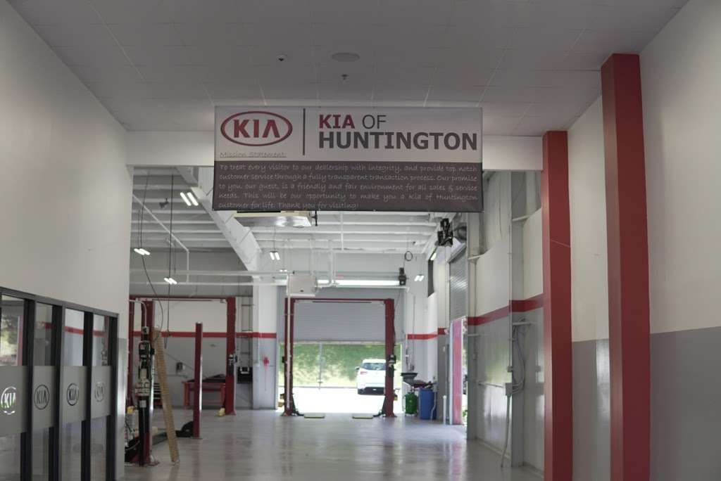 Kia of Huntington 1720 E Jericho Turnpike, Huntington, NY 11743, USA