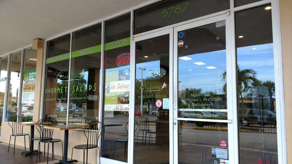 Giardino Gourmet Salads | 5787 NW 7th St, Miami, FL 33126, USA | Phone: (305) 265-0004