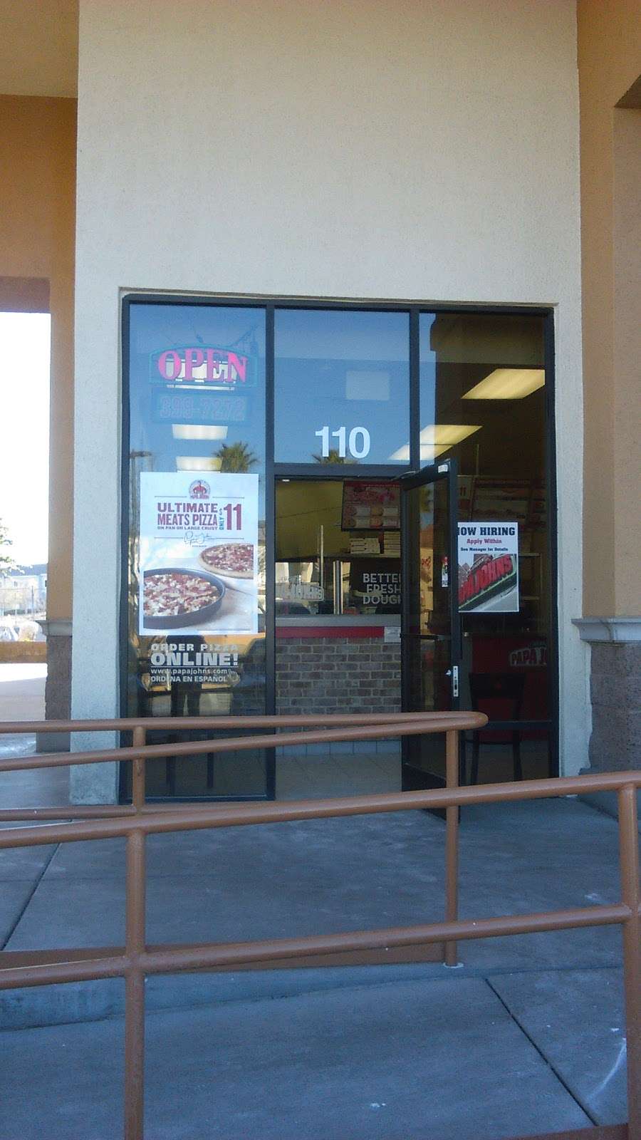 Papa Johns Pizza | 8440 W Farm Rd Ste 110, Las Vegas, NV 89131, USA | Phone: (702) 399-7272