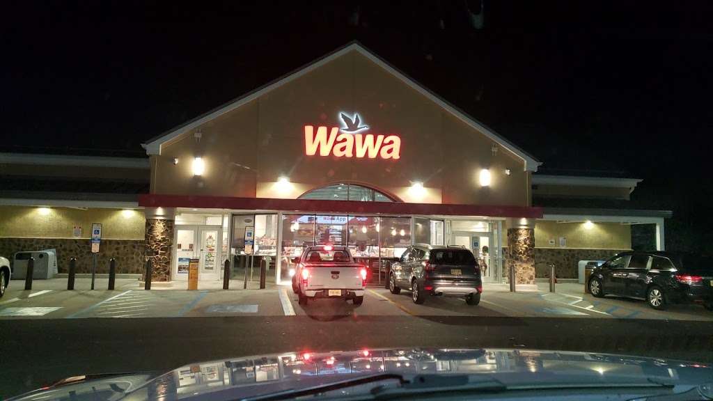 Wawa | 2003 Mt Holly Rd, Burlington, NJ 08016, USA | Phone: (609) 386-2501