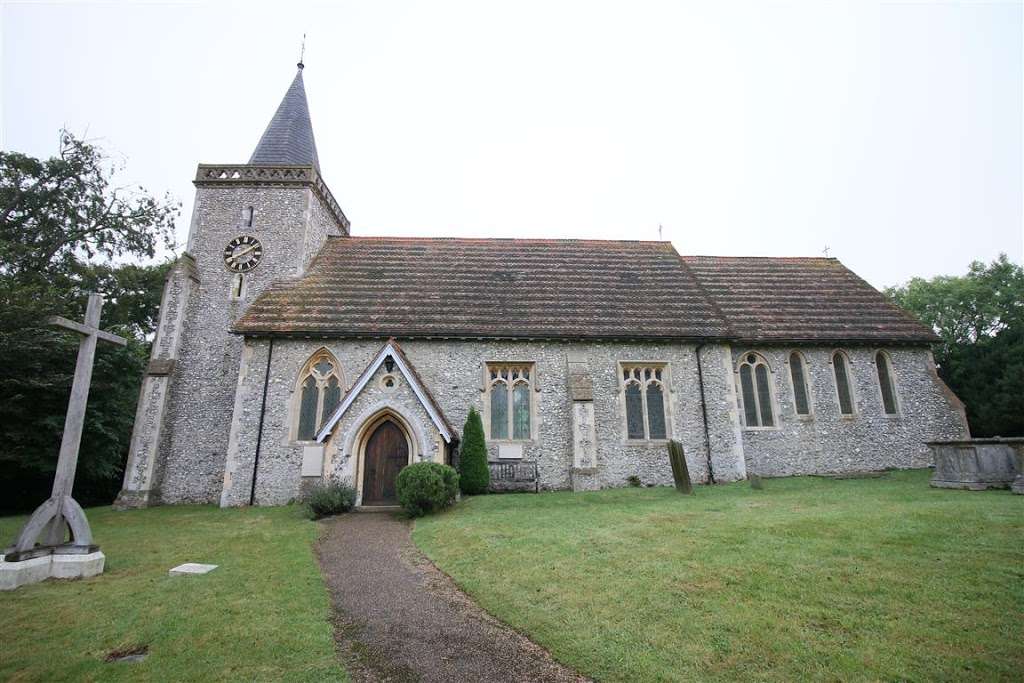 St Leonards Church, Chelsham Church | 6 Church Ln, Warlingham CR6 9NL, UK | Phone: 01883 624125