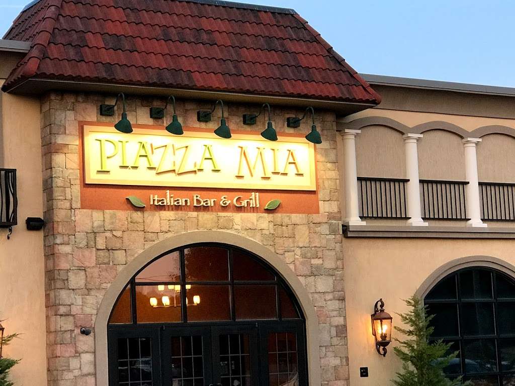 Piazza Mia Italian Bar & Grill | 492 S Red Haven Ln, Dover, DE 19901, USA | Phone: (302) 387-1870