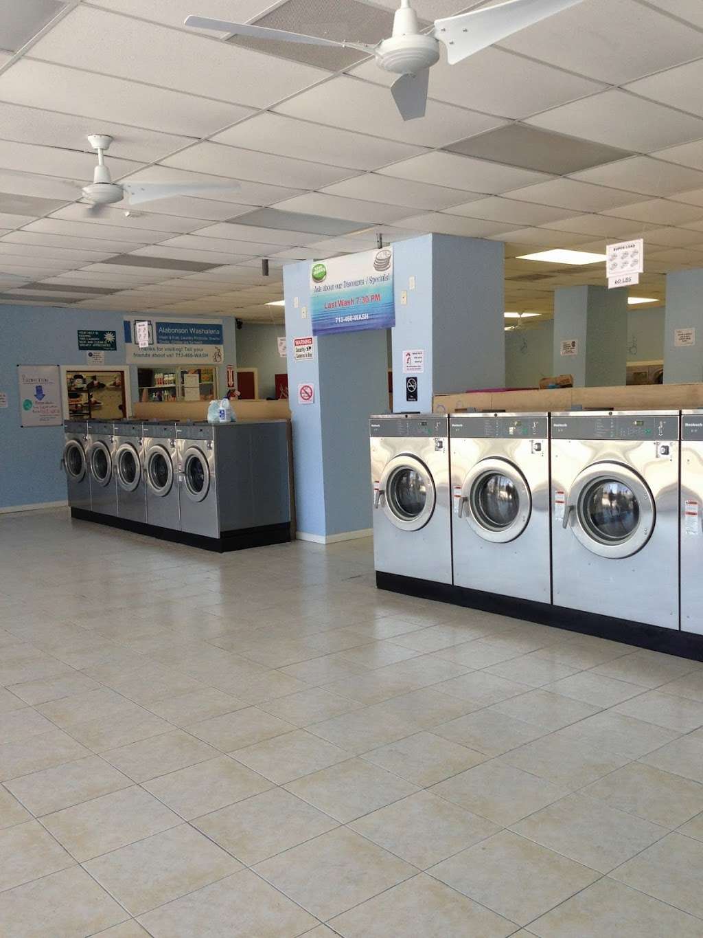 Alabonson Washateria | 7401 Alabonson Rd, Houston, TX 77088, USA | Phone: (713) 466-9274