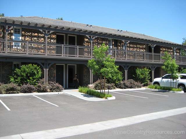 Hotel Yountville | 6462 Washington St, Yountville, CA 94599, USA | Phone: (707) 967-7900