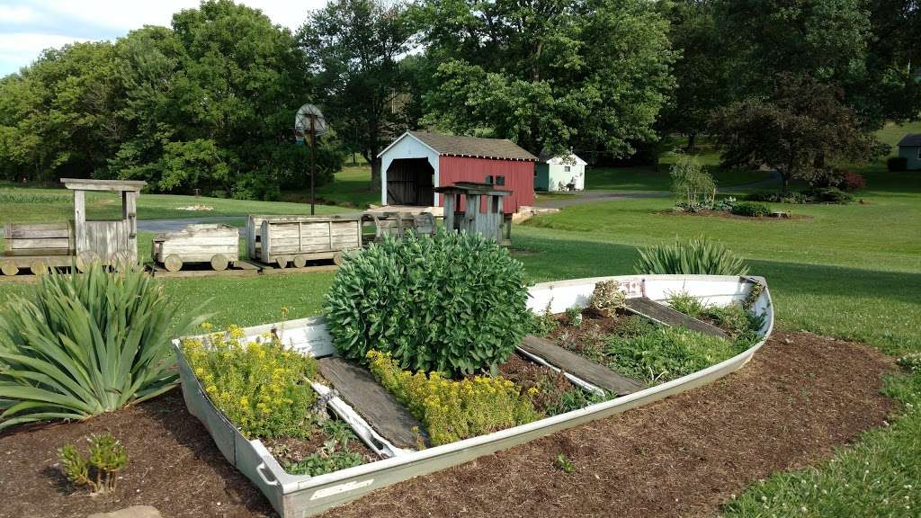 Beaver Creek Farm Cabins | 2 Little Beaver Rd, Strasburg, PA 17579, USA | Phone: (717) 687-7745