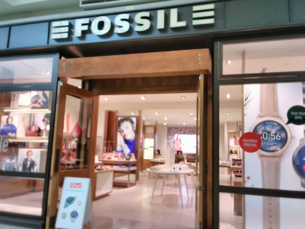 Fossil Store | 7021 S Memorial Dr Ste. 236A, Tulsa, OK 74133, USA | Phone: (918) 307-8610