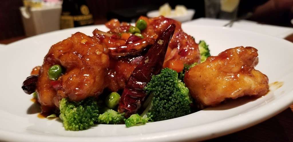 Howard Wangs | 4343 W Northwest Hwy # 345, Dallas, TX 75220, USA | Phone: (214) 366-1606