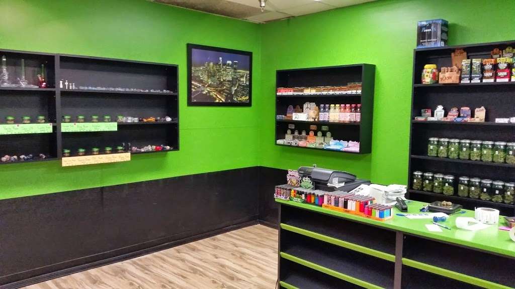 Higher Learning Dispensary | 425 W Rider St STE C8, Perris, CA 92571, USA | Phone: (951) 943-8833