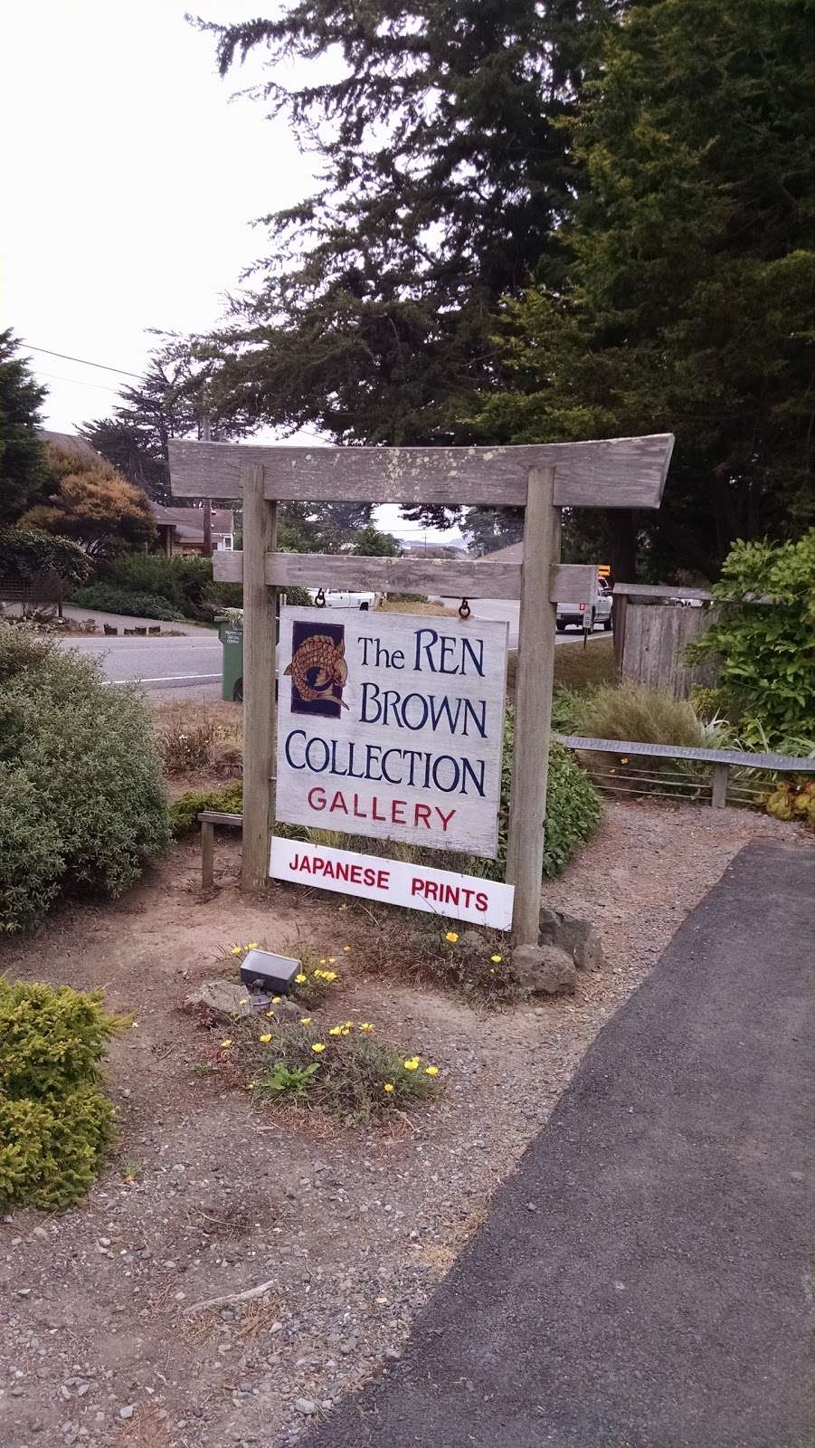 Ren Brown Collection | 1781 CA-1, Bodega Bay, CA 94923, USA | Phone: (707) 875-2922