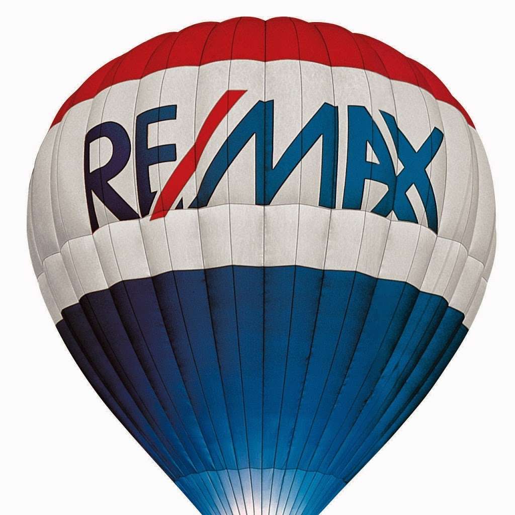 RE/MAX | 600 Main St, Walpole, MA 02081, USA | Phone: (508) 668-4634