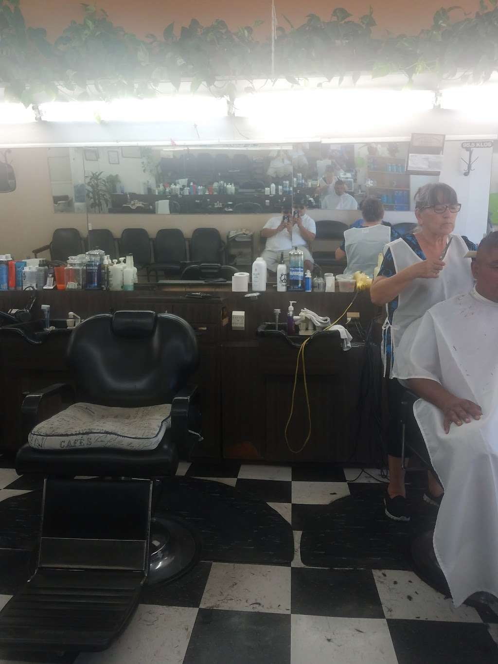 Torres Barber Shop | 3402 N Broadway, Los Angeles, CA 90031, USA | Phone: (323) 221-8864