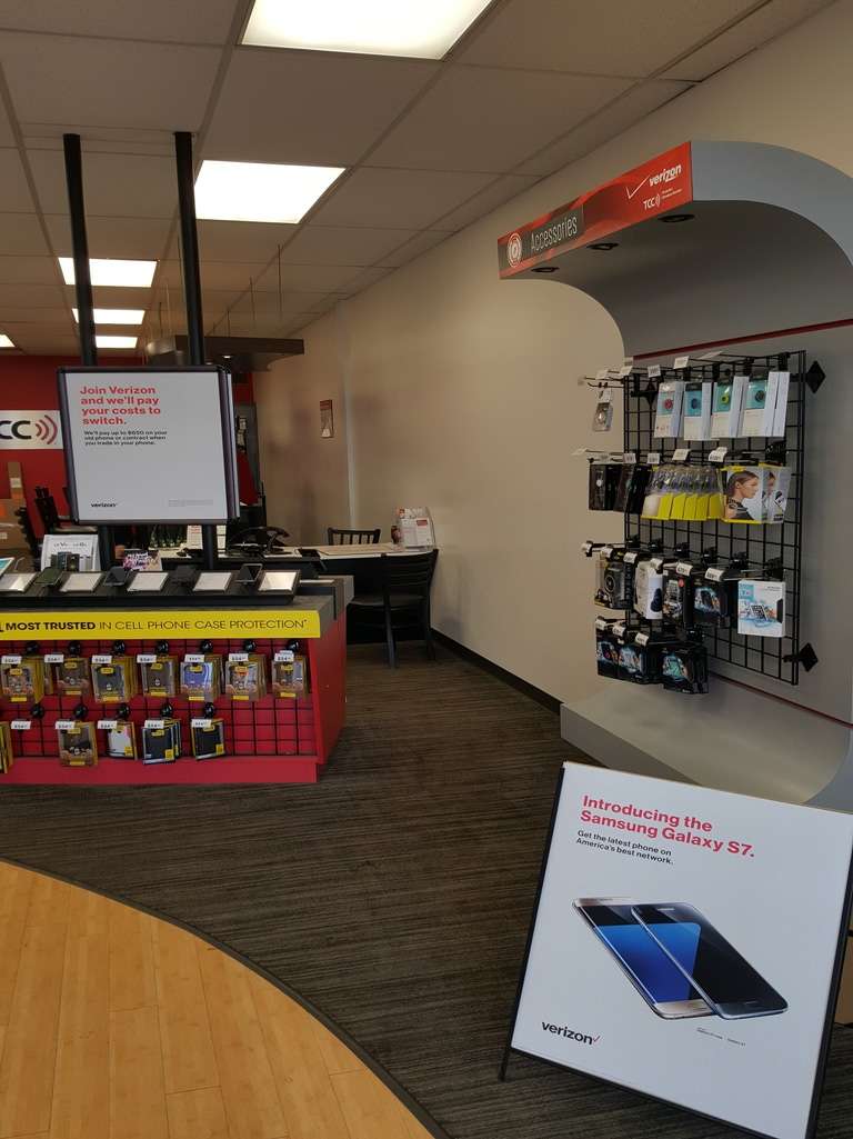 Verizon Authorized Retailer, TCC | 1814 N Main St, Rushville, IN 46173, USA | Phone: (765) 932-4880