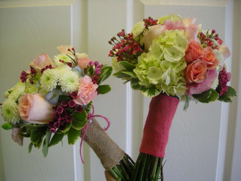 Just Because...Flowers | 3540 Street Rd, Bensalem, PA 19020, USA | Phone: (215) 639-1020