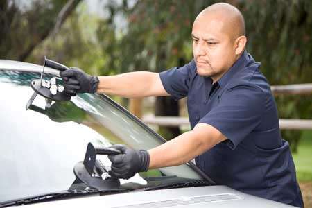 Affordable Auto Glass | 5920 Hillcroft St, Houston, TX 77036 | Phone: (713) 774-5277